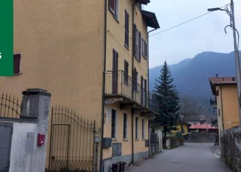 Foto 1 - Trilocale Via Giuseppe Verdi
 
7, Cuvio - foto 1
