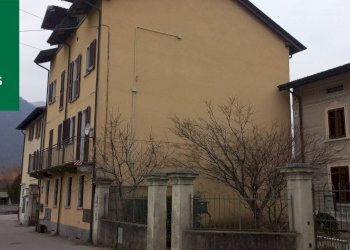 Foto 2 - Trilocale Via Giuseppe Verdi
 
7, Cuvio - foto 2