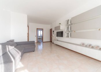 Foto 2 - Trilocale Via Federico Chopin
 
45, Milano - foto 2