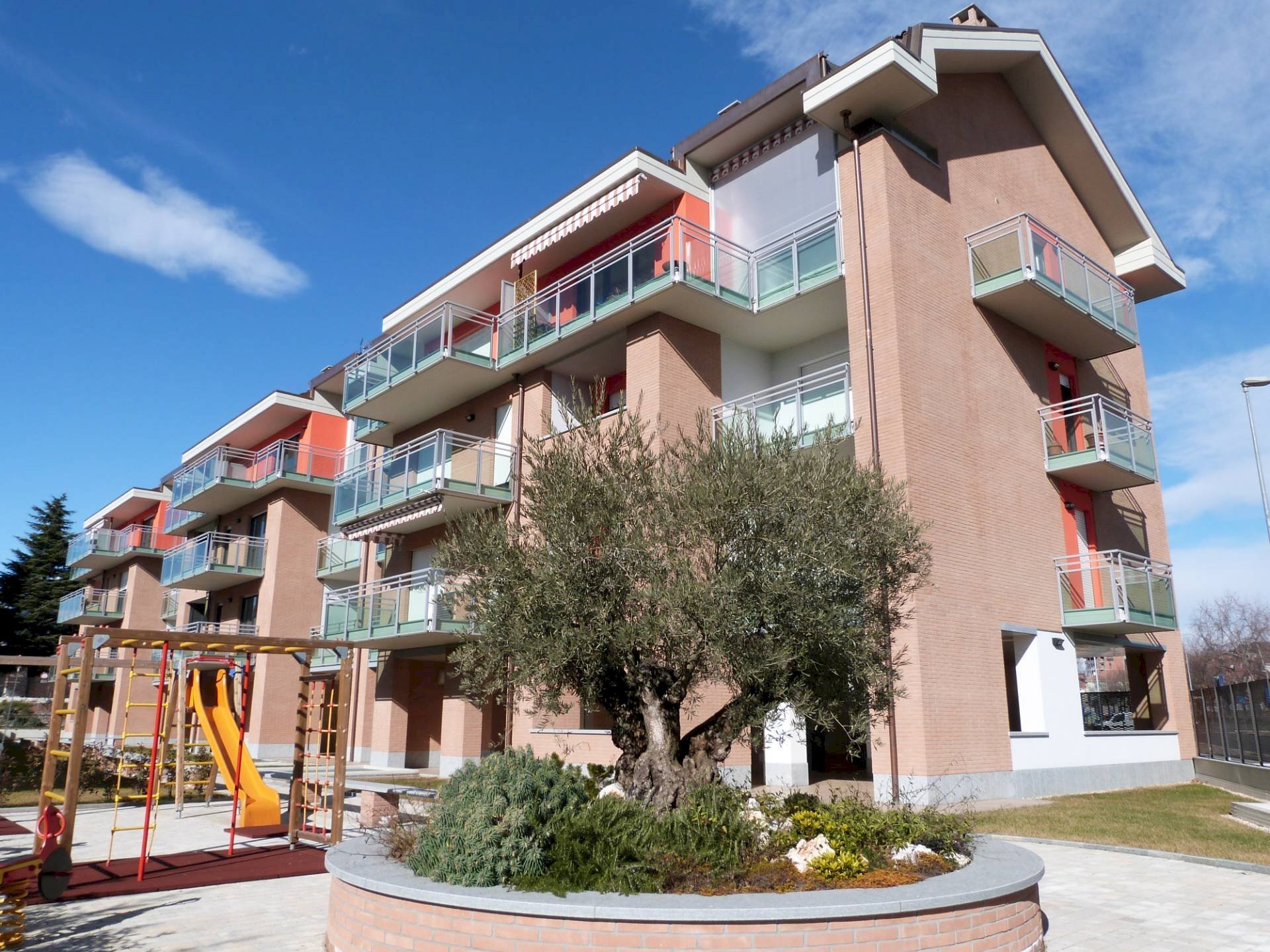 Foto 2 - Box Via Barberà del Valles
 
33, Grugliasco - foto 2