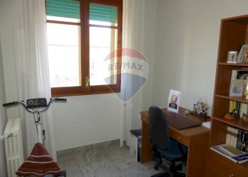 Ufficio - Appartamento VIA ALCIDE DE GASPERI
 
3, Ragusa - foto 14