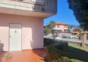 Foto 3 - Villa a Schiera Folignano - foto 3