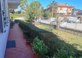 Foto 31 - Villa a Schiera Folignano - foto 31