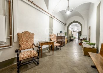 Foto 4 - Stabile - Palazzo Piazza del Popolo
 
29, San Miniato - foto 4