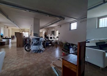 Foto 2 - Attività Commerciale via carebbio, Cazzago San Martino - foto 2