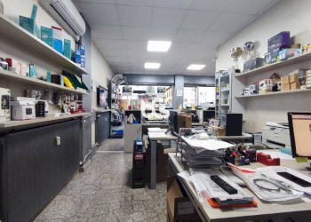 Foto 2 - Locale Commerciale Via Vittorio Veneto
 
25, Grumello del Monte - foto 2