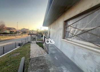 Foto 3 - Villa via vincenzo bellini
 
27, Castelli Calepio - foto 3