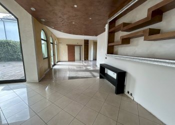 Foto 8 - Commercial Premises via sarnico
11, Capriolo - photo 8