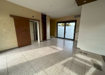 Foto 10 - Commercial Premises via sarnico
11, Capriolo - photo 10