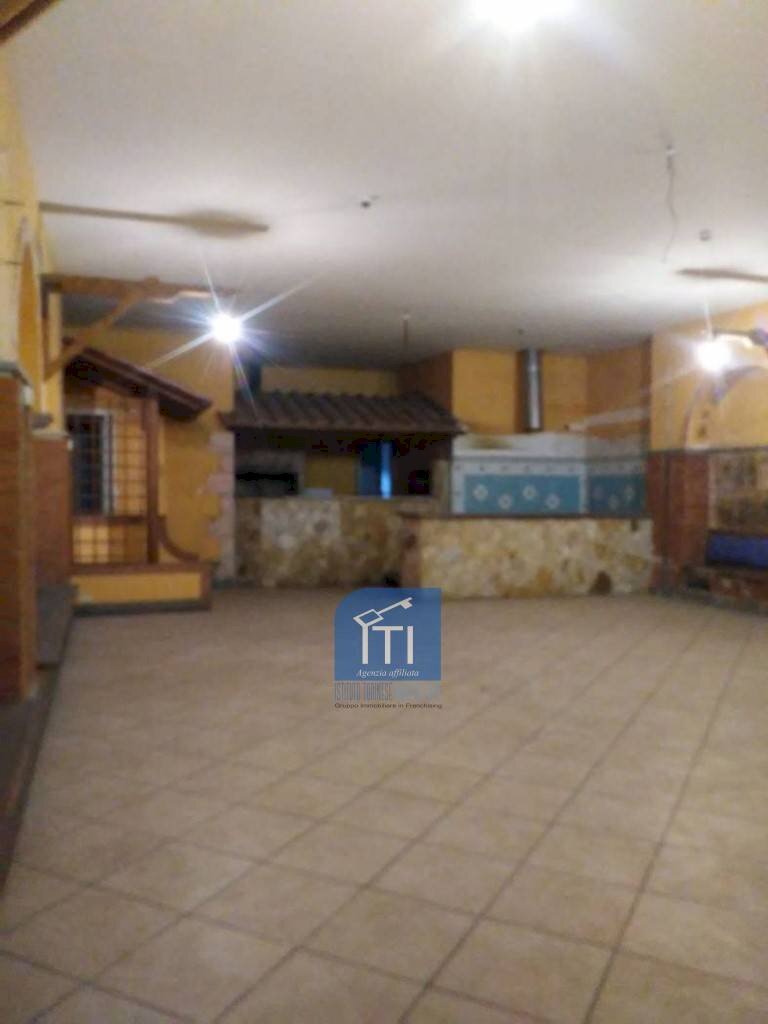 Foto 1 - Shop via portuense, Roma - photo 1