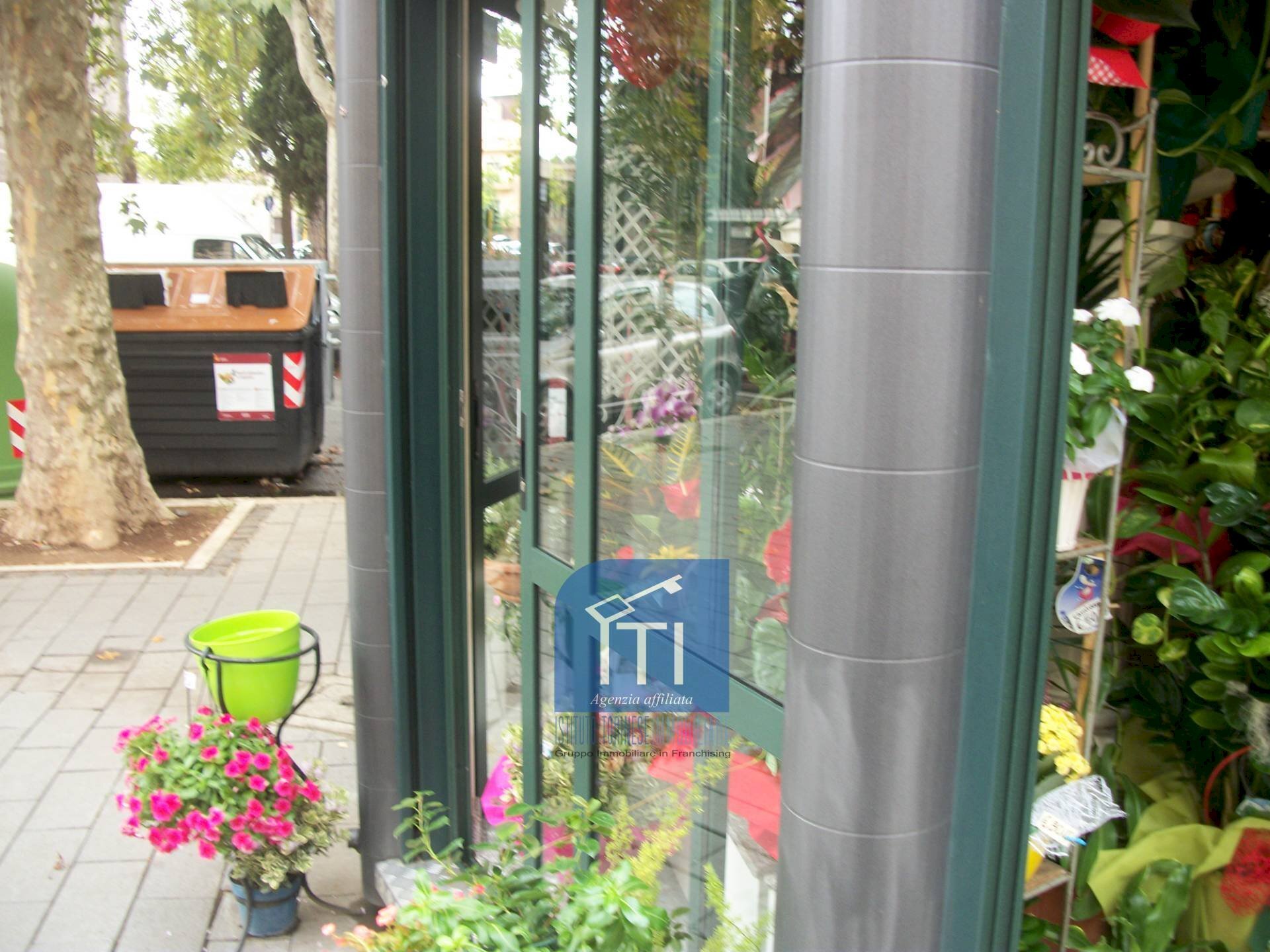 Foto 2 - Commercial Activity via latina, Roma - photo 2