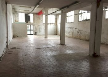 Foto 3 - Attività Commerciale via cesare battisti, Ponsacco - foto 3