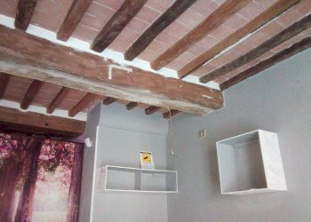 Foto 2 - Attività Commerciale via nazario sauro, Ponsacco - foto 2