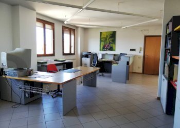 Foto 2 - Ufficio via raffaello, Santa Croce sull'Arno - foto 2