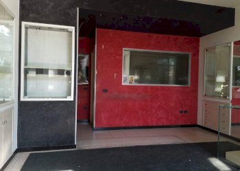 Foto 2 - Commercial Activity via Amendola
 
25, Calcinaia - photo 2