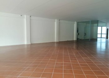 Foto 1 - Commercial Activity via livornese est, Casciana Terme Lari - photo 1