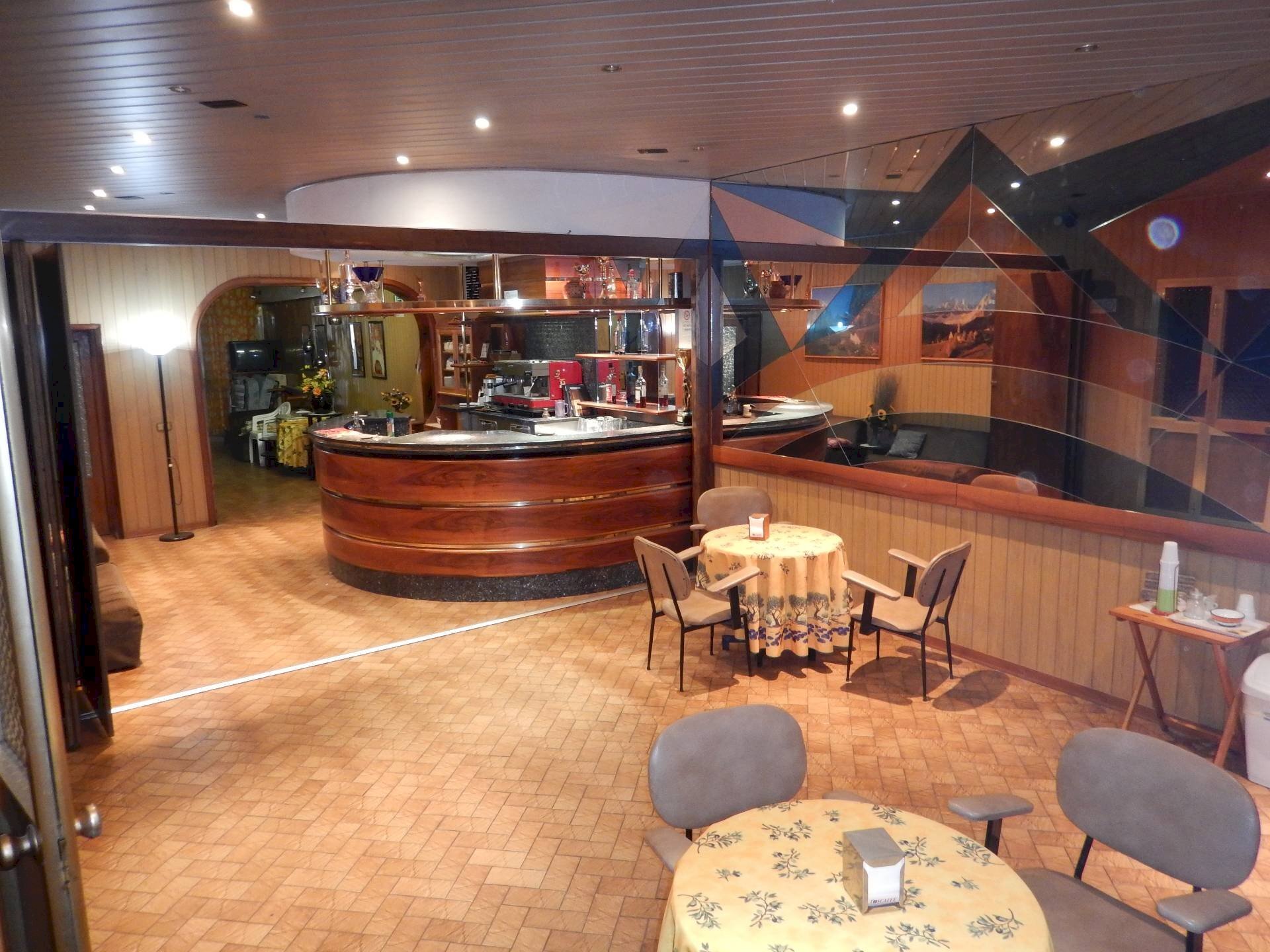 Foto 1 - Attività Commerciale via rosselli, Montopoli in Val d'Arno - foto 1