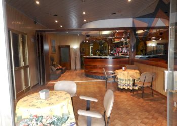 Foto 2 - Attività Commerciale via rosselli, Montopoli in Val d'Arno - foto 2