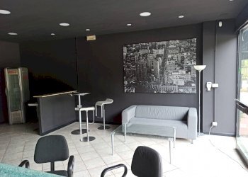 Foto 3 - Commercial Activity via di Mezzo
 
55, Calcinaia - photo 3