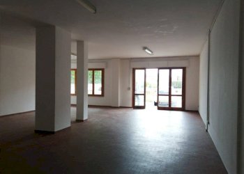 Foto 4 - Commercial Activity via valdera capannoli
15, Ponsacco - photo 4