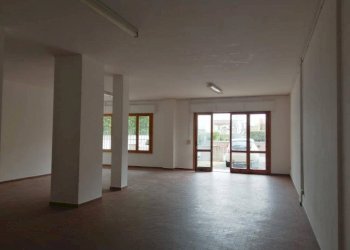 Foto 7 - Commercial Activity via valdera capannoli
15, Ponsacco - photo 7