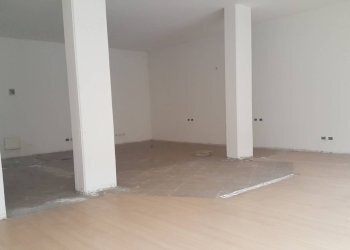 Foto 2 - Attività Commerciale 56029 Santa Croce sull'Arno PI, Italia, Santa Croce sull'Arno - foto 2