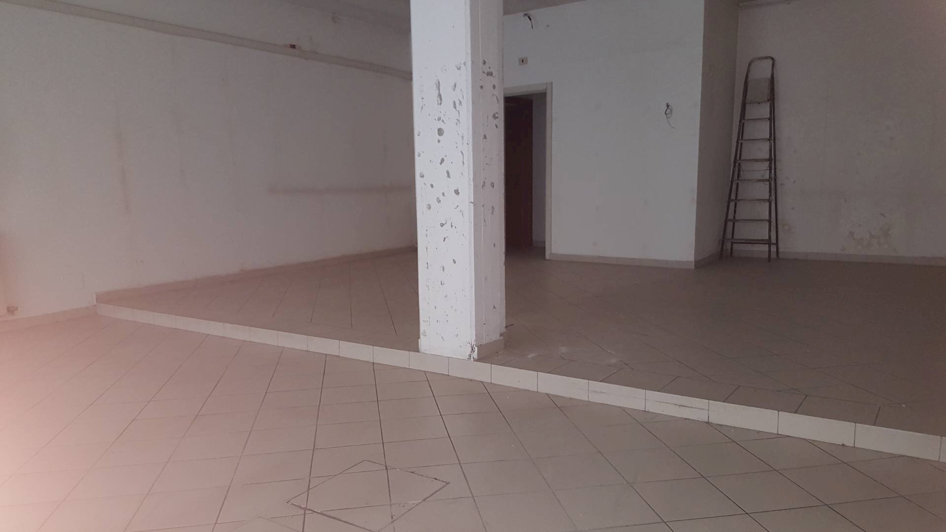 Foto 3 - Commercial Activity 56029 Santa Croce sull'Arno PI, Italia, Santa Croce sull'Arno - photo 3