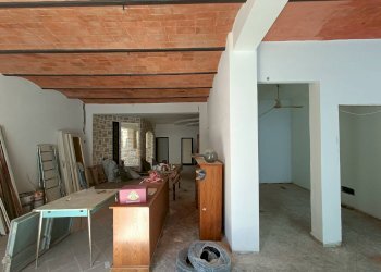 Foto 8 - Attività Commerciale via matteotti, Crespina Lorenzana - foto 8