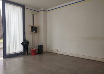 Foto 5 - Attività Commerciale via Galilei
 
25, Buti - foto 5