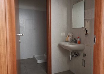 Foto 7 - Attività Commerciale via Galilei
 
25, Buti - foto 7