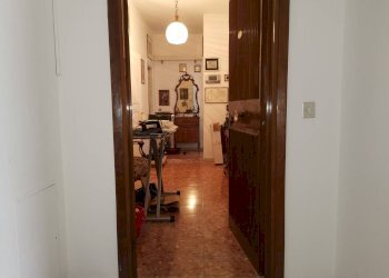 Foto 1 - Four-room apartment via Pietro Frediani
 
55, Buti - photo 1