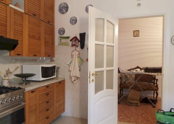 Foto 2 - Four-room apartment via Pietro Frediani
 
55, Buti - photo 2