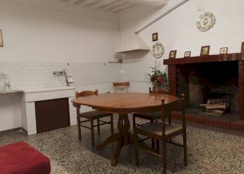 Foto 1 - Casa indipendente via delle Sughere
 
55, Buti - foto 1