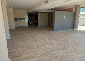 Foto 2 - Commercial Activity Via Livornese est
15, Casciana Terme Lari - photo 2