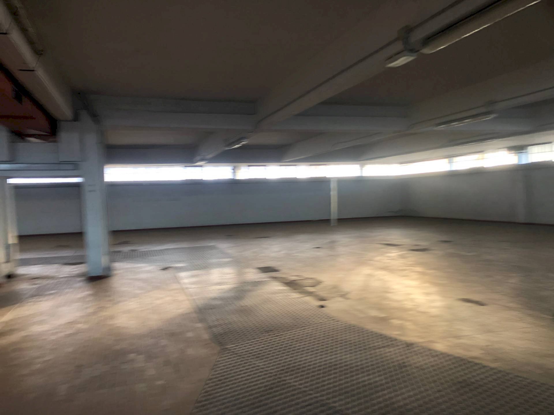 Foto 3 - Attività Commerciale Via Tosco Romagnola
 
snc, Pontedera - foto 3