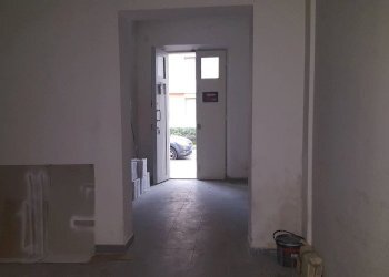 Foto 3 - Commercial Activity Piazza Carlo Goldoni, Fucecchio - photo 3