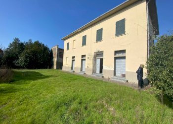 Foto 1 - Casa indipendente Via dei Girasoli
 
23, Montopoli in Val d'Arno - foto 1