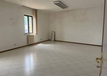 Foto 6 - Attività Commerciale via volterrana
 
12, Terricciola - foto 6