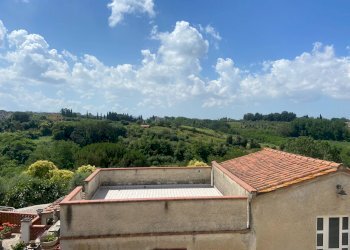 Foto 1 - Trilocale Via Siberia
 
36, Crespina Lorenzana - foto 1