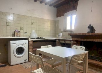 Foto 4 - Trilocale Via Siberia
 
36, Crespina Lorenzana - foto 4