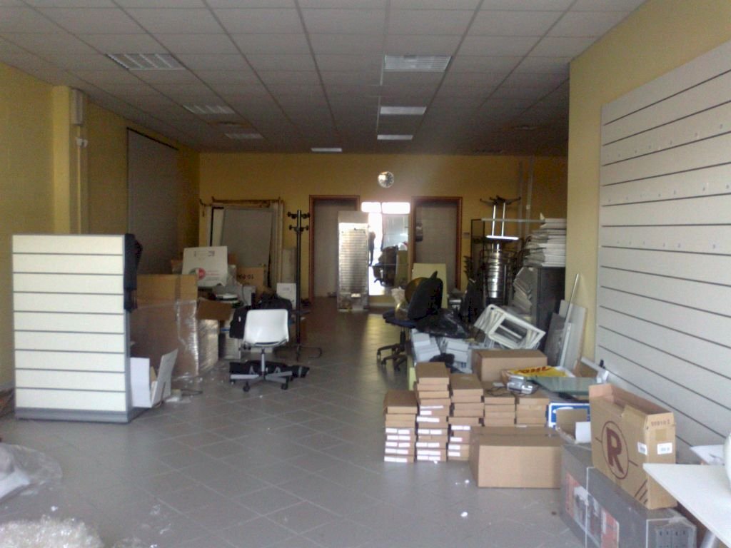 Foto 1 - Attività Commerciale via cesana
 
85, Vicopisano - foto 1