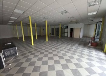 Foto 2 - Commercial Activity Via Saminiatese San Pierino
95, Fucecchio - photo 2