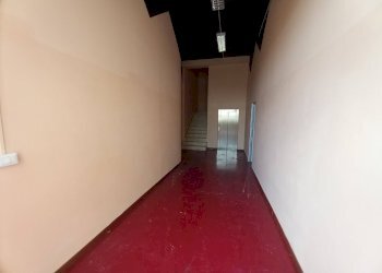 Foto 2 - Attività Commerciale Via Europa
 
15, Ponsacco - foto 2