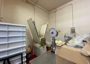 Foto 3 - Attività Commerciale Via San Faustino
52, Pontedera - foto 3