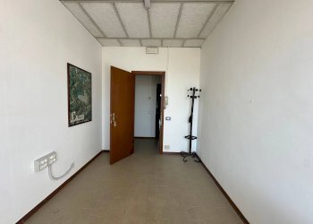 Foto 2 - Ufficio Via Coselli
 
12, Capannori - foto 2