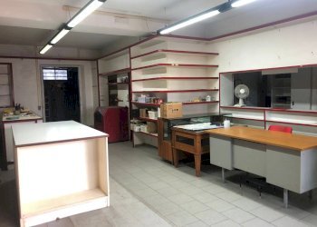 Foto 1 - Commercial Activity via del porto
78, Massarosa - photo 1