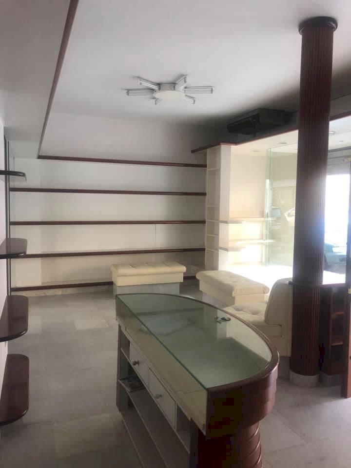 Foto 2 - Attività Commerciale Via Pietro Maroncelli, Viareggio - foto 2