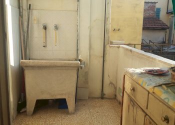 Terrazzo cucina/soggiorno - Appartamento Via Giuseppe Mazzini
 
-, Viareggio - foto 9