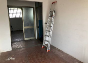 Foto 2 - Attività Commerciale Via Sarzanese Sud, Massarosa - foto 2