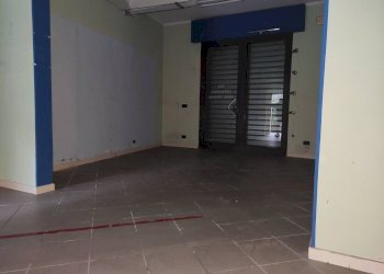 Foto 3 - Attività Commerciale via torino
 
9, Altopascio - foto 3